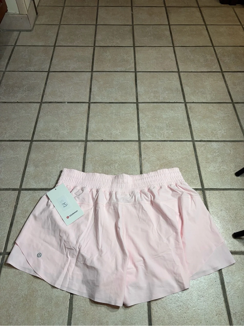 NWT Lululemon Shake It Out High-Rise Running Short 2.5